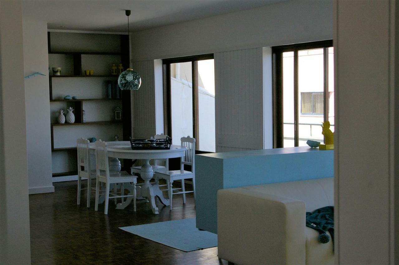 Blue Apartment Parede Beach House Kültér fotó